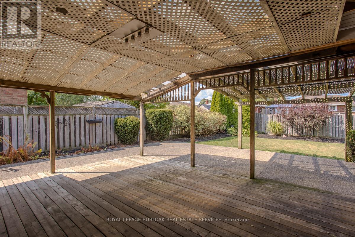 407 Murray Street, Grimsby, Ontario  L3M 3P5 - Photo 17 - X12518810