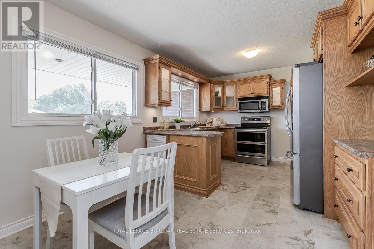 407 Murray Street, Grimsby, Ontario  L3M 3P5 - Photo 24 - X12518810