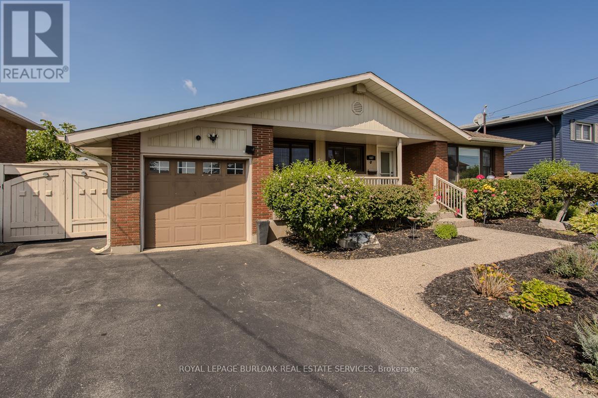 407 Murray Street, Grimsby, Ontario  L3M 3P5 - Photo 3 - X12518810