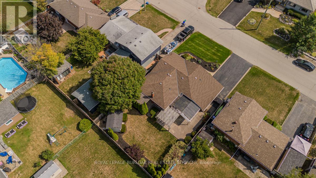 407 Murray Street, Grimsby, Ontario  L3M 3P5 - Photo 8 - X12518810