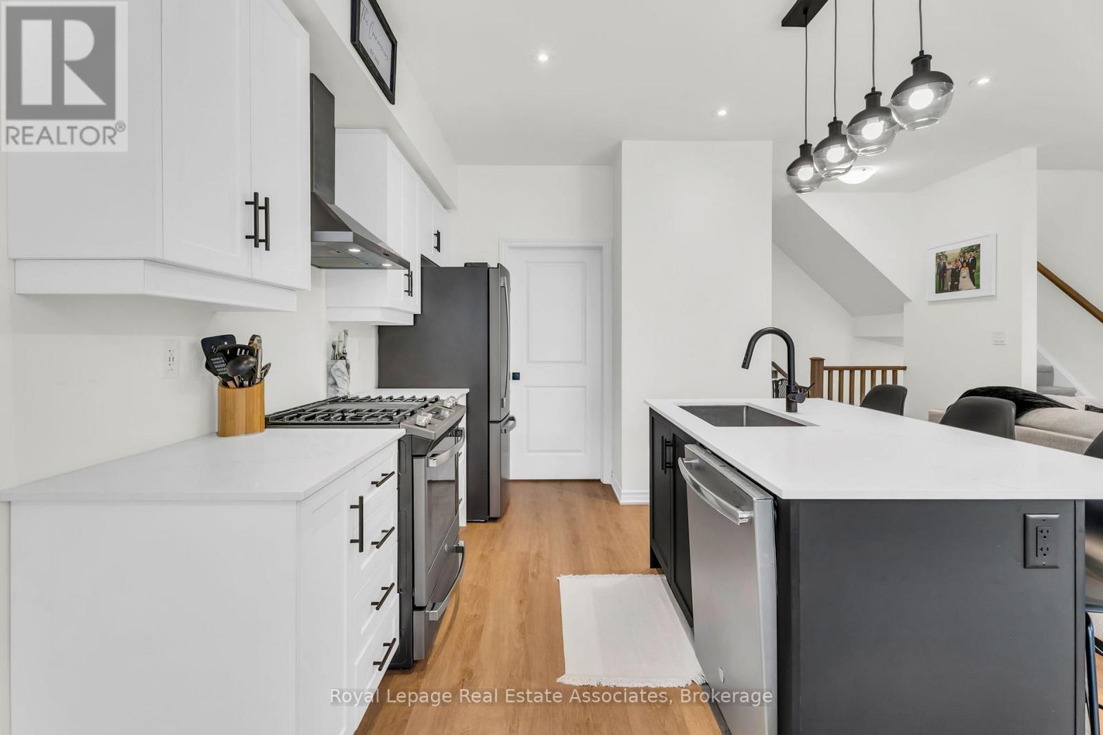 49 - 314 Equestrian Way, Cambridge, Ontario  N3E 0E4 - Photo 15 - X12518824