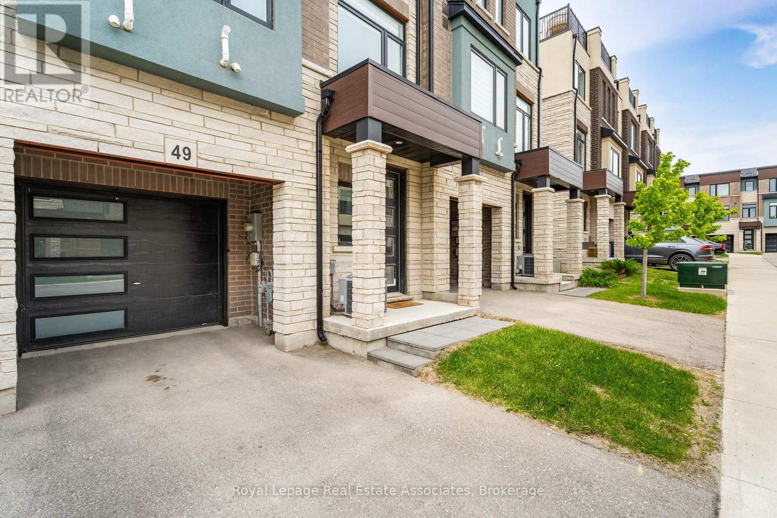 49 - 314 Equestrian Way, Cambridge, Ontario  N3E 0E4 - Photo 4 - X12518824