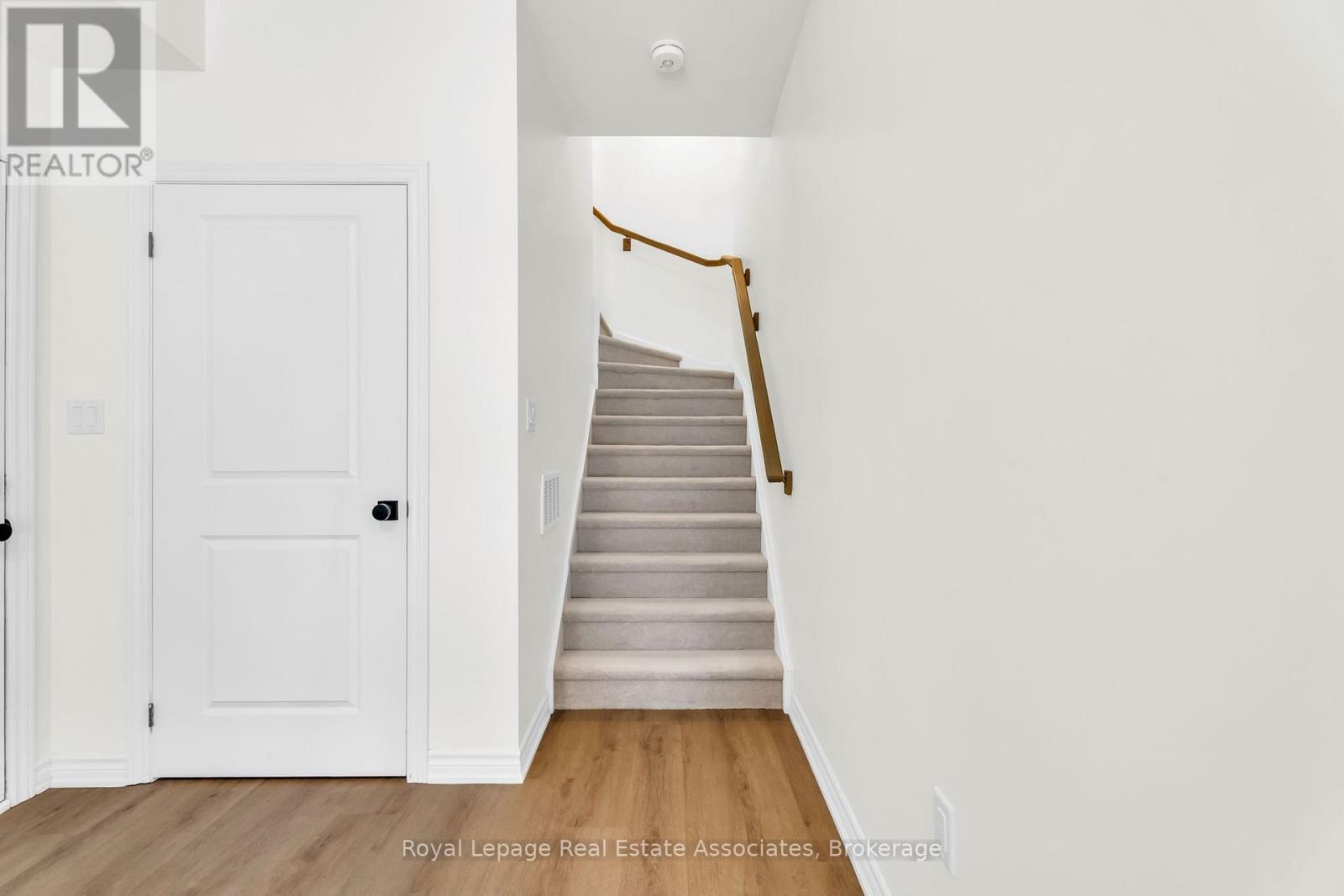 49 - 314 Equestrian Way, Cambridge, Ontario  N3E 0E4 - Photo 9 - X12518824