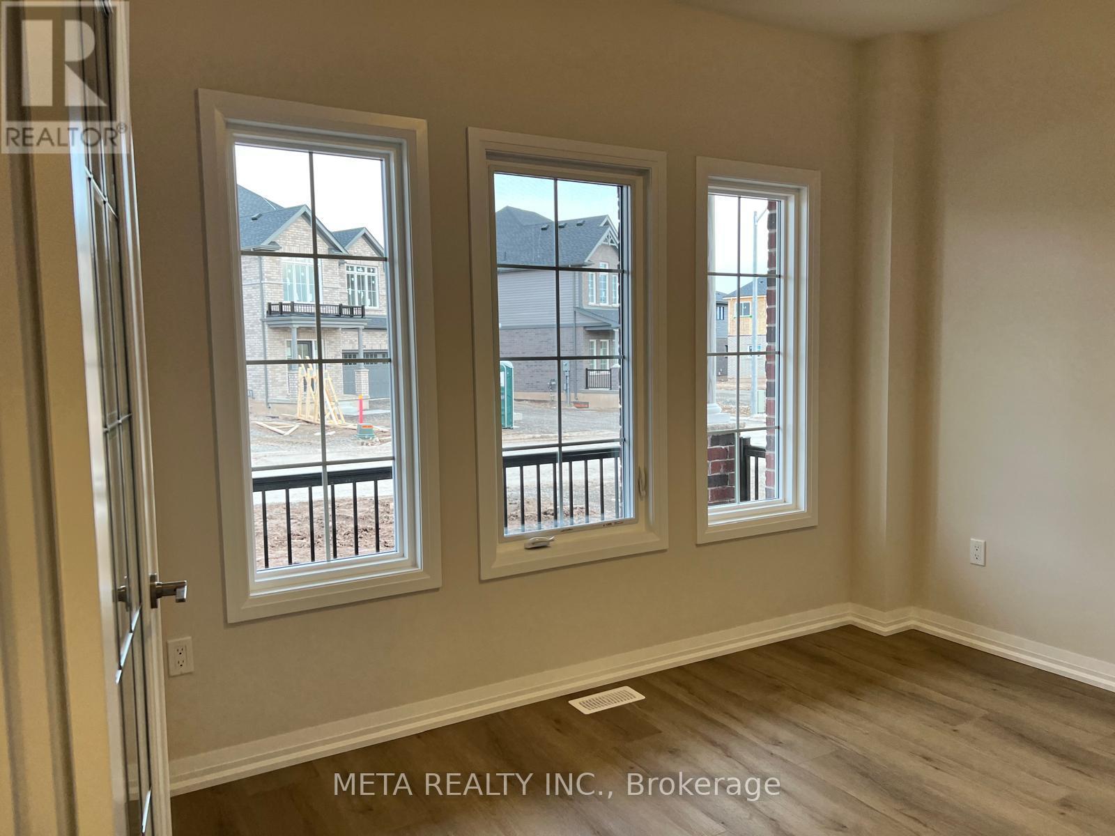 1013 Kraft Road N, Fort Erie, Ontario  L2A 0H3 - Photo 6 - X12518866