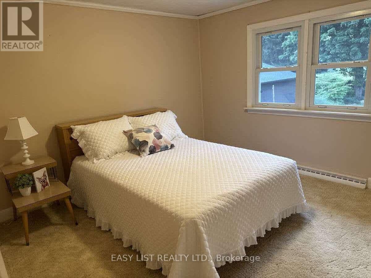 570 7th Street W, Owen Sound, Ontario  N4K 3L6 - Photo 21 - X12518934