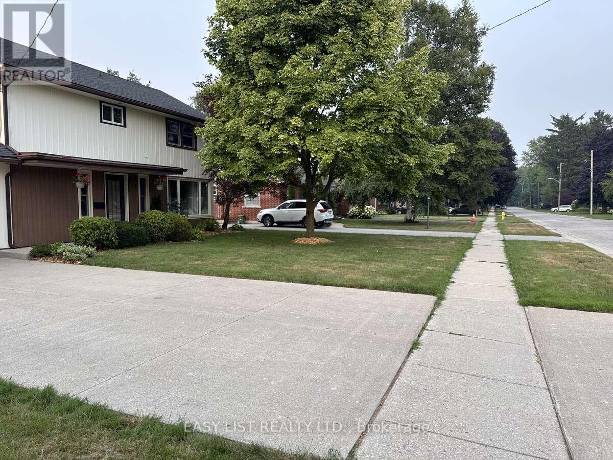570 7th Street W, Owen Sound, Ontario  N4K 3L6 - Photo 28 - X12518934