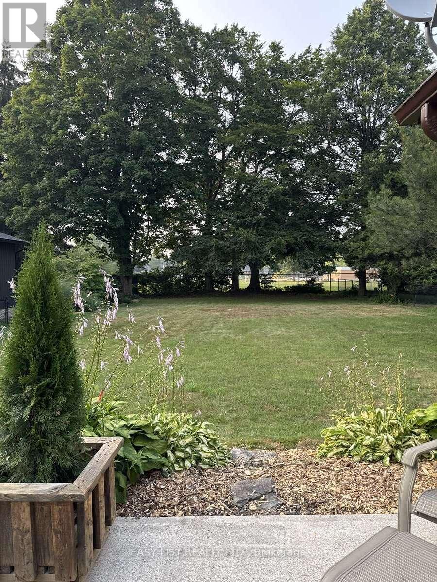 570 7th Street W, Owen Sound, Ontario  N4K 3L6 - Photo 32 - X12518934