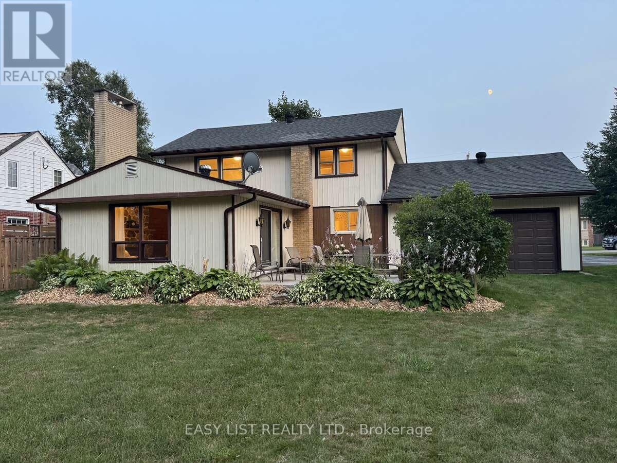 570 7th Street W, Owen Sound, Ontario  N4K 3L6 - Photo 36 - X12518934