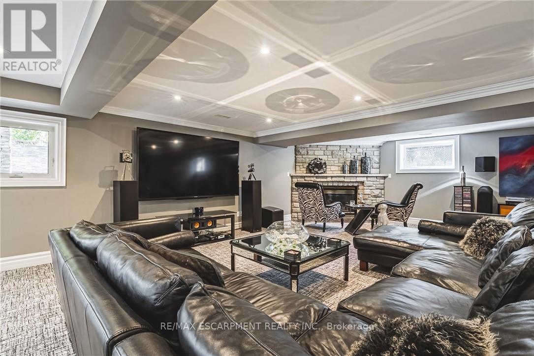 712 Highvalley Road, Hamilton, Ontario  L9G 4E9 - Photo 36 - X12518940