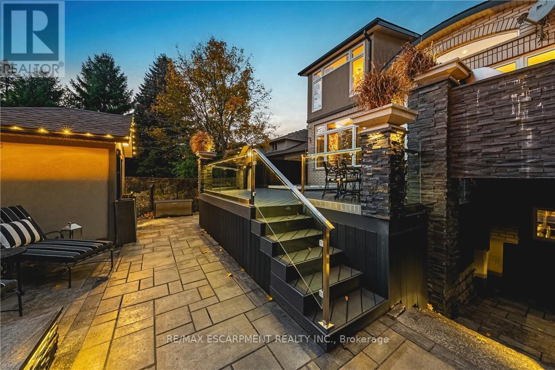 712 Highvalley Road, Hamilton, Ontario  L9G 4E9 - Photo 44 - X12518940