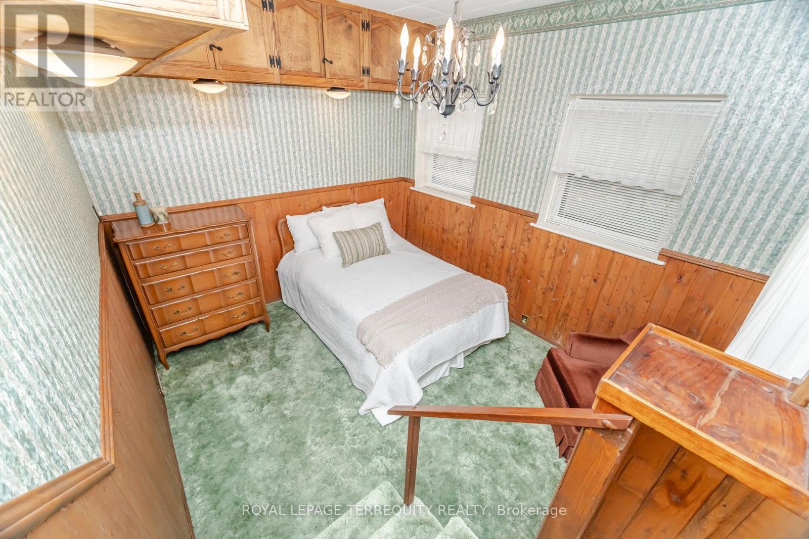 14 Avon Drive, Hamilton, Ontario L9H 3N7 - Photo 31 - X12519072