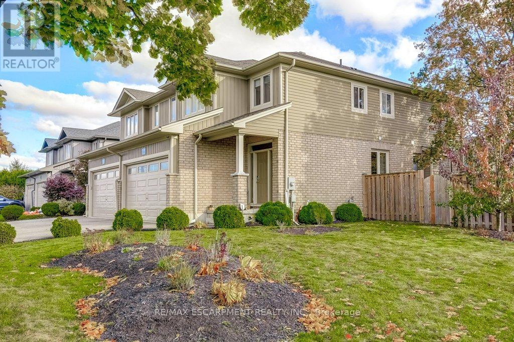 132a Scott Avenue, Brant, Ontario  N3L 0C9 - Photo 3 - X12519074