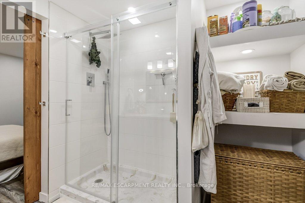 132a Scott Avenue, Brant, Ontario  N3L 0C9 - Photo 40 - X12519074