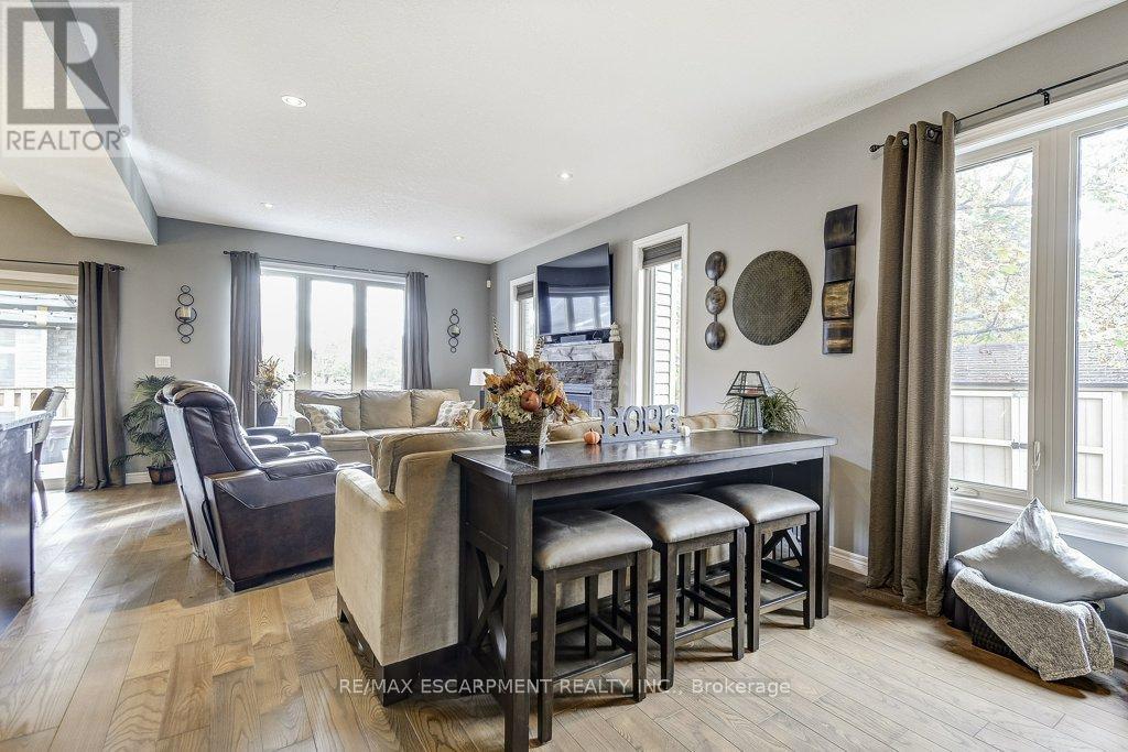 132a Scott Avenue, Brant, Ontario  N3L 0C9 - Photo 9 - X12519074