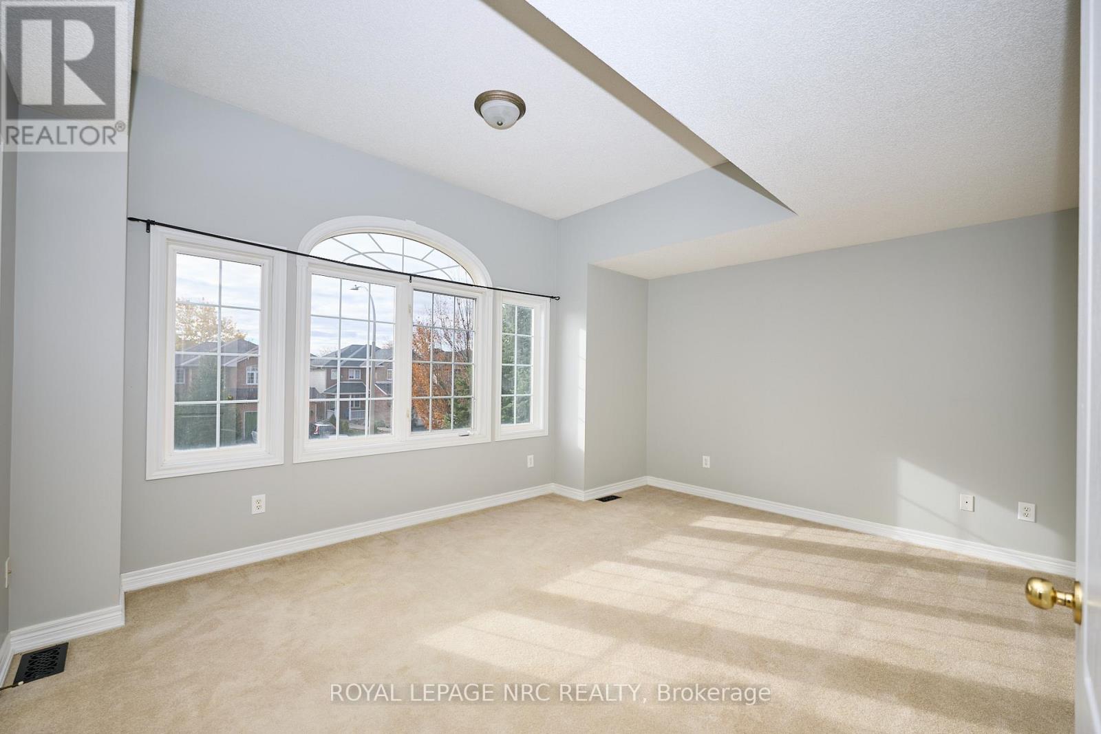 23 Moorland Crescent, Hamilton, Ontario  L9K 1N6 - Photo 24 - X12519092