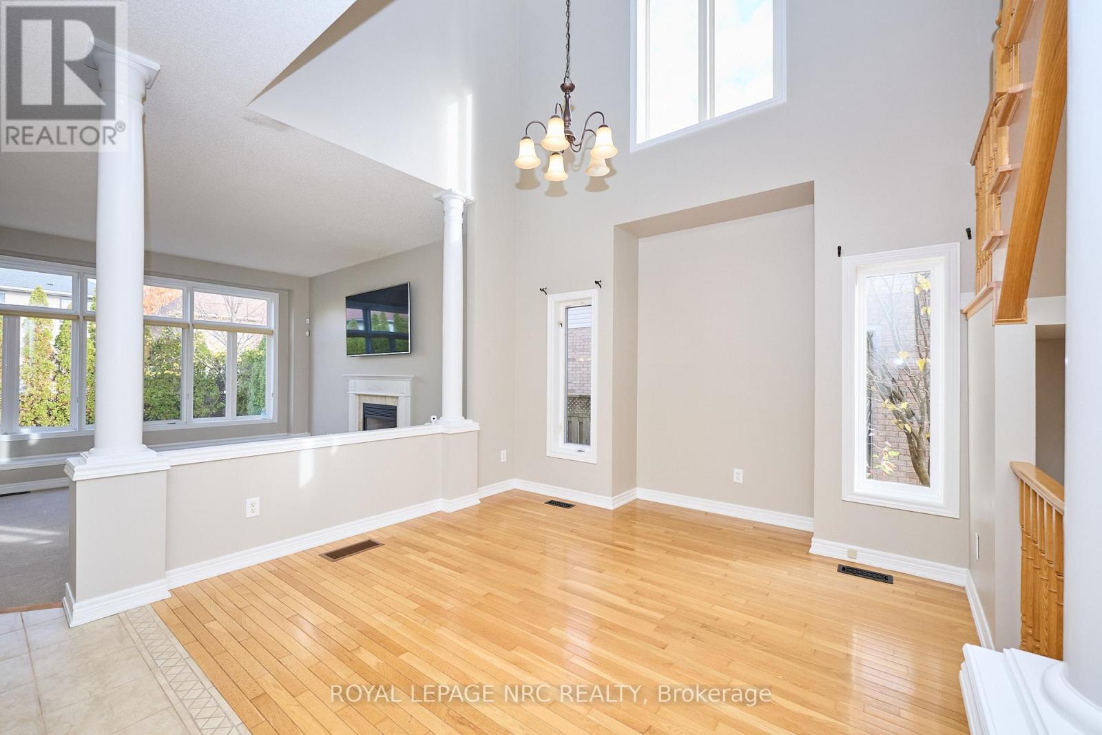 23 Moorland Crescent, Hamilton, Ontario  L9K 1N6 - Photo 6 - X12519092