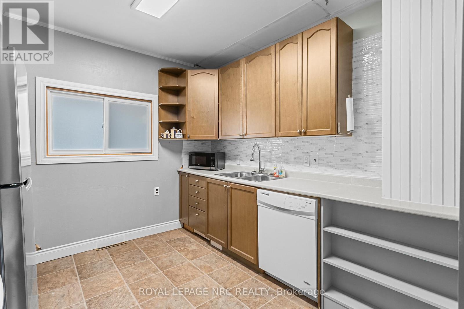 231 Stanton Street, Fort Erie, Ontario  L2A 3N8 - Photo 21 - X12519106