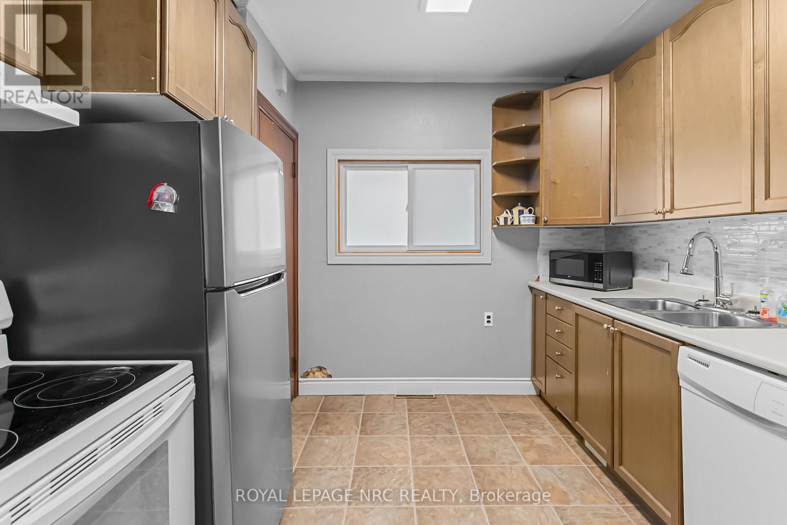 231 Stanton Street, Fort Erie, Ontario  L2A 3N8 - Photo 24 - X12519106