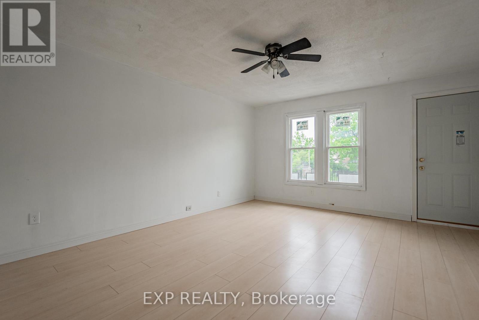 4865 Armoury Street, Niagara Falls, Ontario  L2E 1S9 - Photo 15 - X12519158