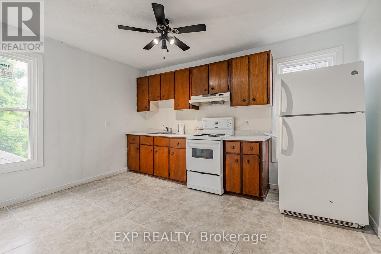 4865 Armoury Street, Niagara Falls, Ontario  L2E 1S9 - Photo 17 - X12519158