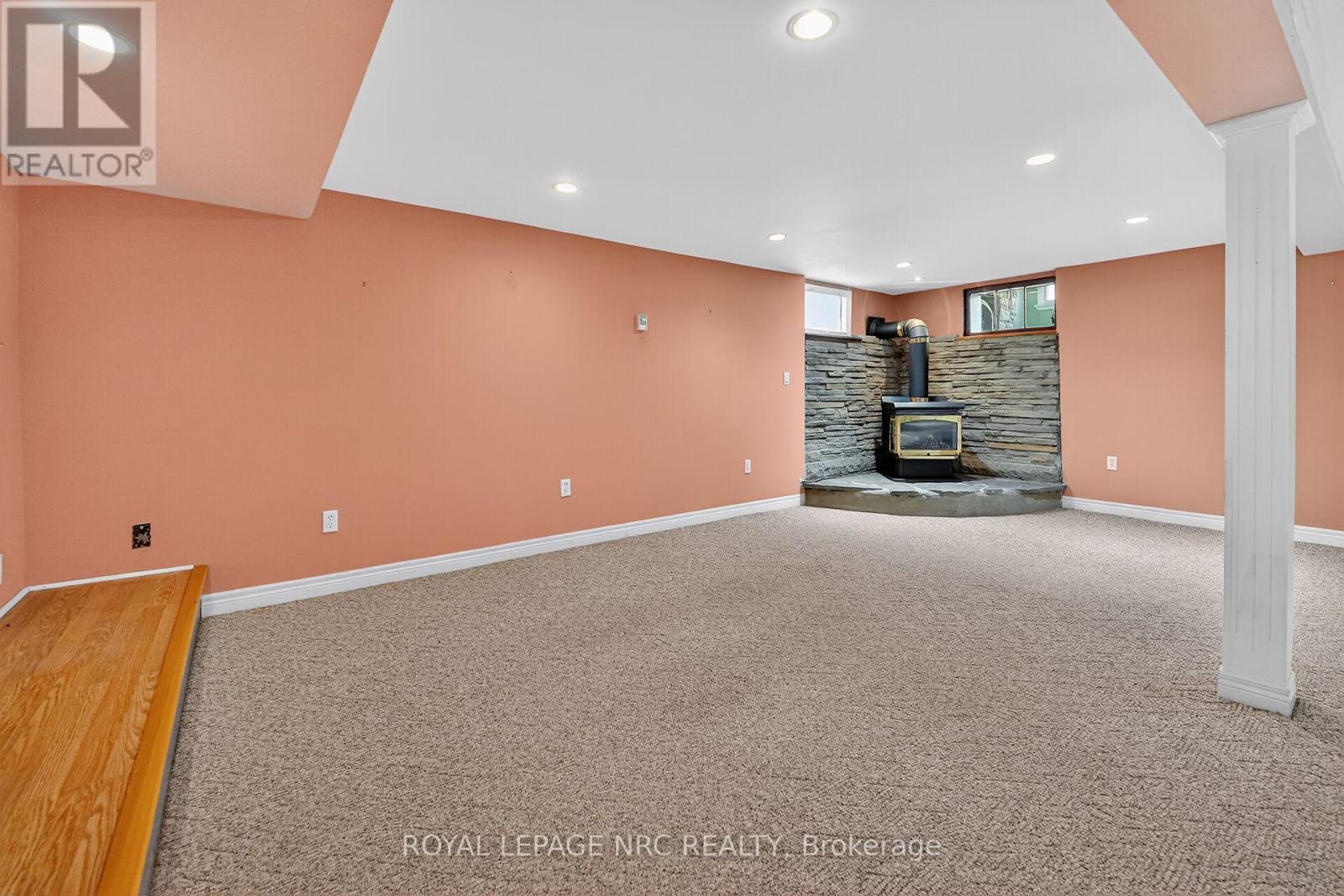 2 Mary Street, St. Catharines, Ontario  L2N 5A6 - Photo 21 - X12519198