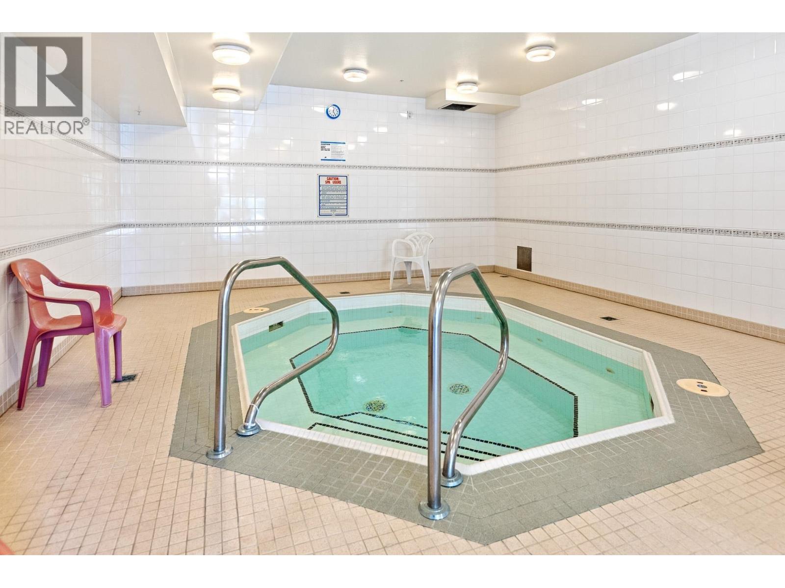 1201 160 W Keith Road, North Vancouver, British Columbia V7M 3M2 - Photo 37 - R3065507