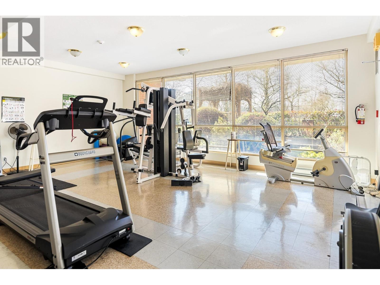 1201 160 W Keith Road, North Vancouver, British Columbia V7M 3M2 - Photo 38 - R3065507