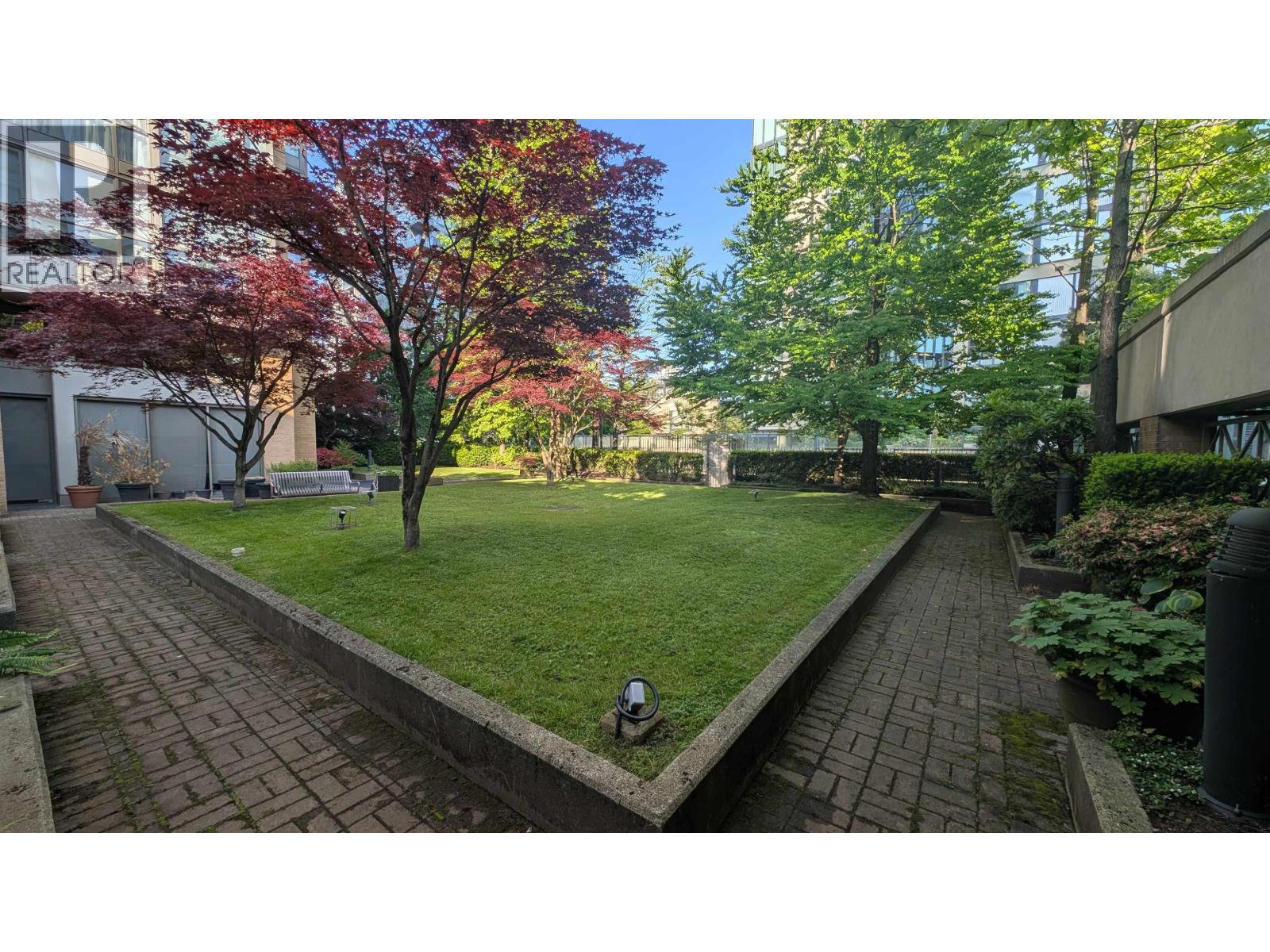 209 1188 Richards Street, Vancouver, British Columbia V6B 3E6 - Photo 10 - R3065509