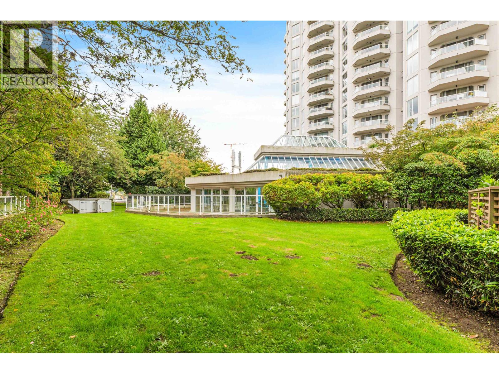 404 71 Jamieson Court, New Westminster, British Columbia V3L 5R4 - Photo 32 - R3065512