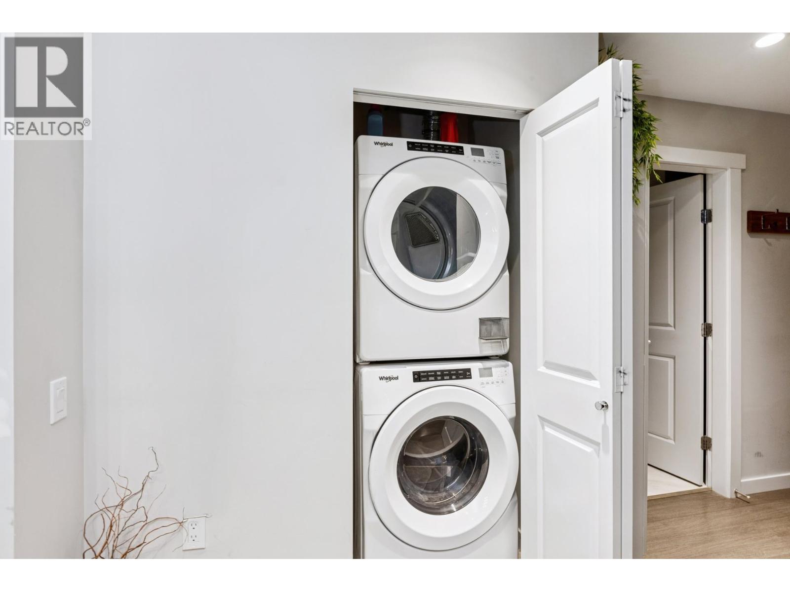 106 2632 Library Lane, North Vancouver, British Columbia V7J 0B8 - Photo 17 - R3065521