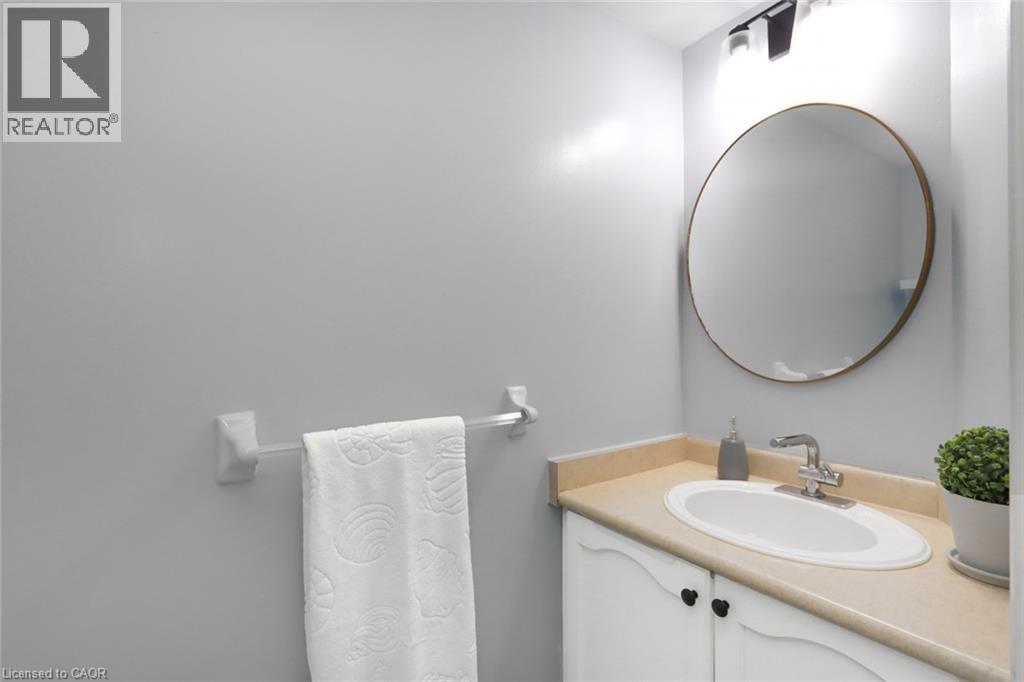 1771 Upper Wentworth Street Unit# 25, Hamilton, Ontario  L9B 2Y2 - Photo 5 - 40786389