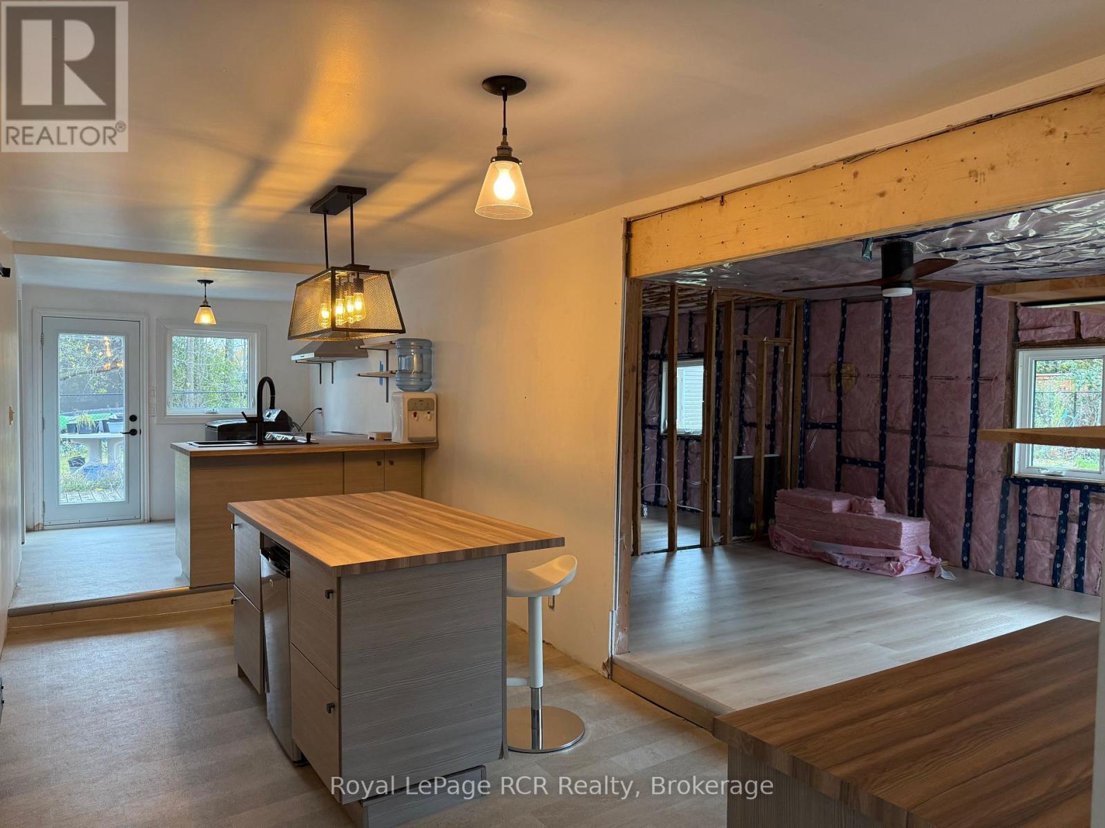 20 Sandell Street, Collingwood, Ontario  L9Y 3Z1 - Photo 2 - S12519122