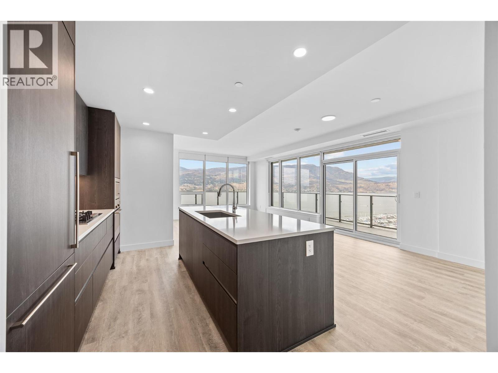 238 Leon Avenue Unit# 1808, Kelowna, British Columbia V1Y 6H9 - Photo 11 - 10356601