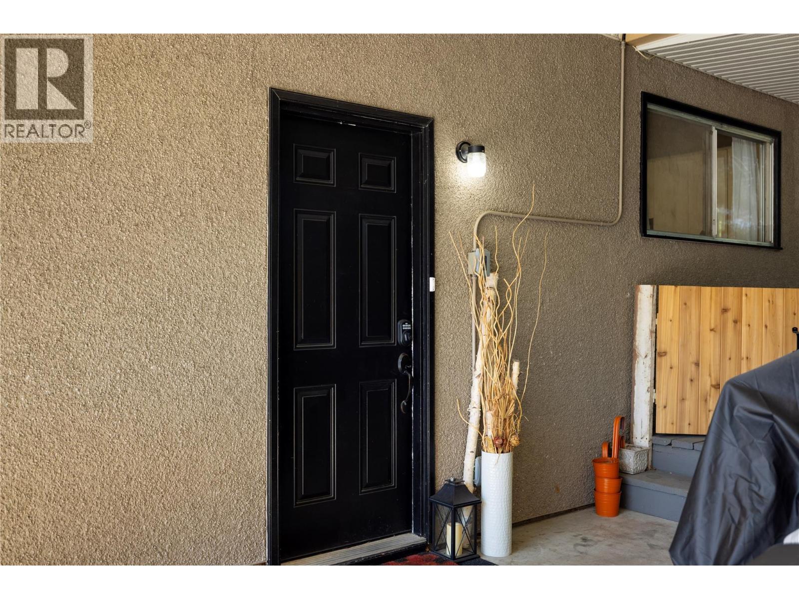 11307 Coldstream Creek Road, Coldstream, British Columbia  V1B 1E1 - Photo 27 - 10361037