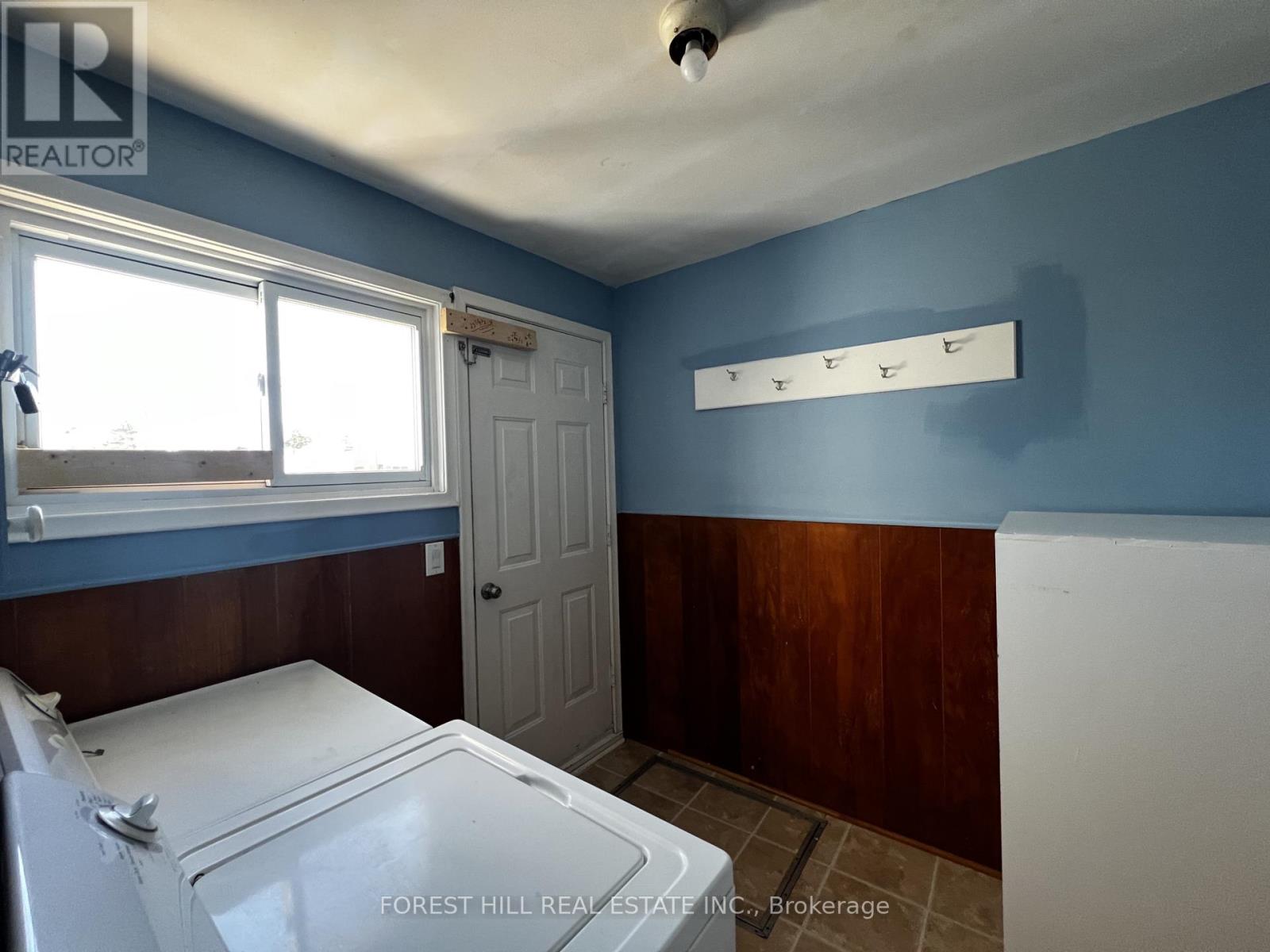 161 Mill Street, Essa, Ontario L0M 1B3 - Photo 17 - N12492782