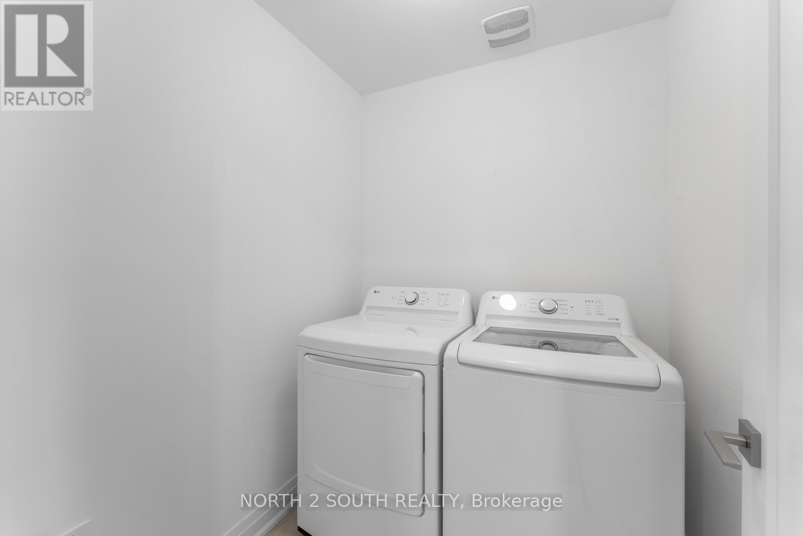 27 Virro Court, Vaughan, Ontario  L4H 5G5 - Photo 36 - N12506876