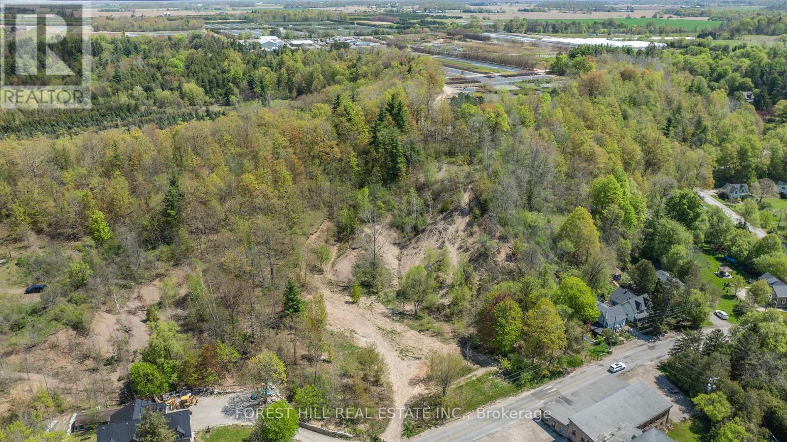 22 Main Street N, Halton Hills, Ontario  L7G 3G8 - Photo 2 - W12455539