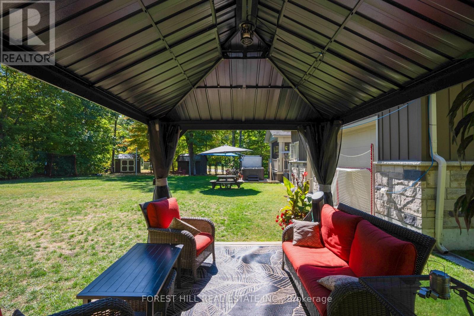 1025 Tower Crescent, Gravenhurst, Ontario  P0E 1G0 - Photo 34 - X12496102