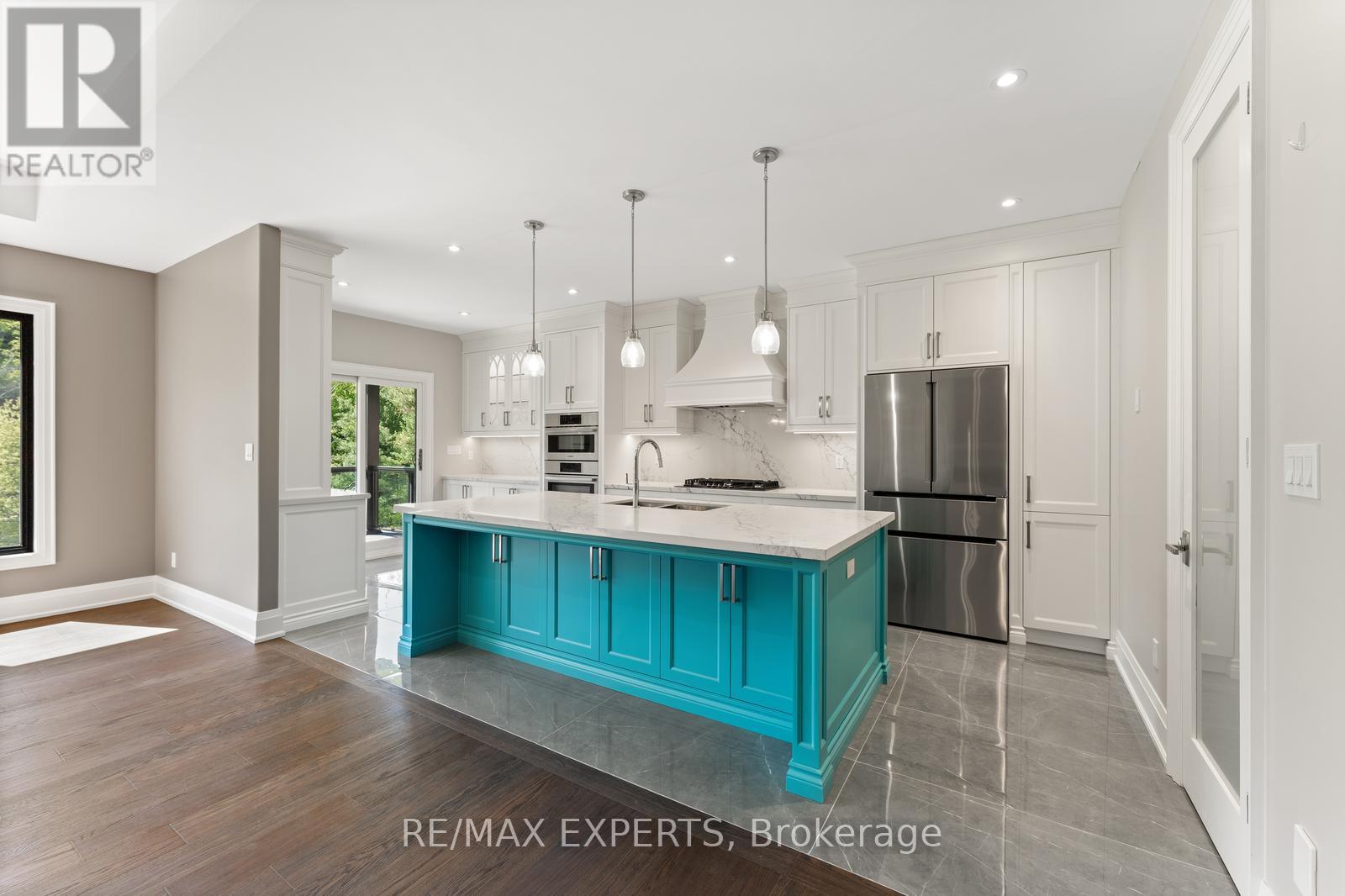 211 Pine Avenue, Caledon (Palgrave), Ontario  L7E 3S7 - Photo 17 - W12506994