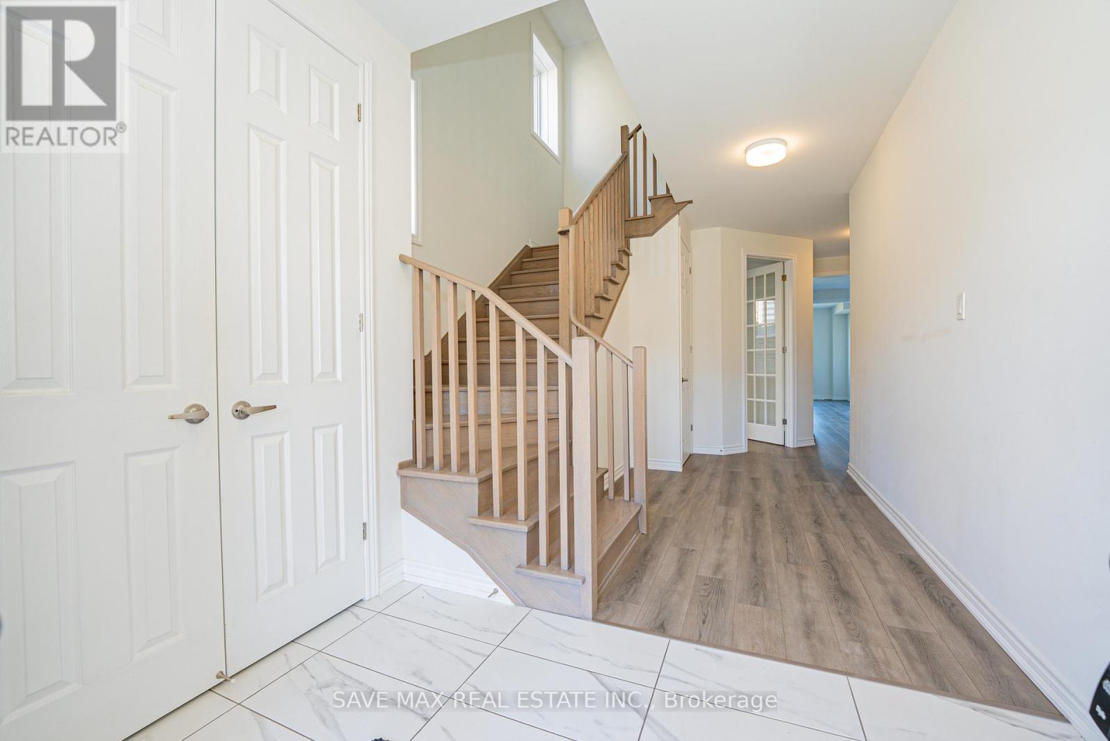 533 Hornbeck Street, Cobourg, Ontario K9A 4A1 - Photo 5 - X12487577