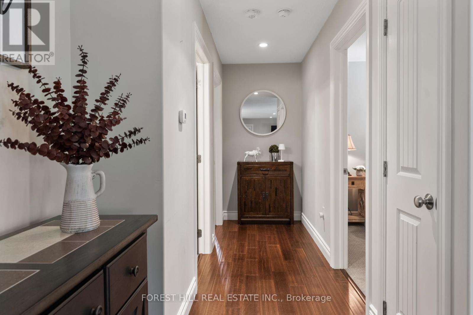 1025 Tower Crescent, Gravenhurst, Ontario  P0E 1G0 - Photo 10 - X12496102