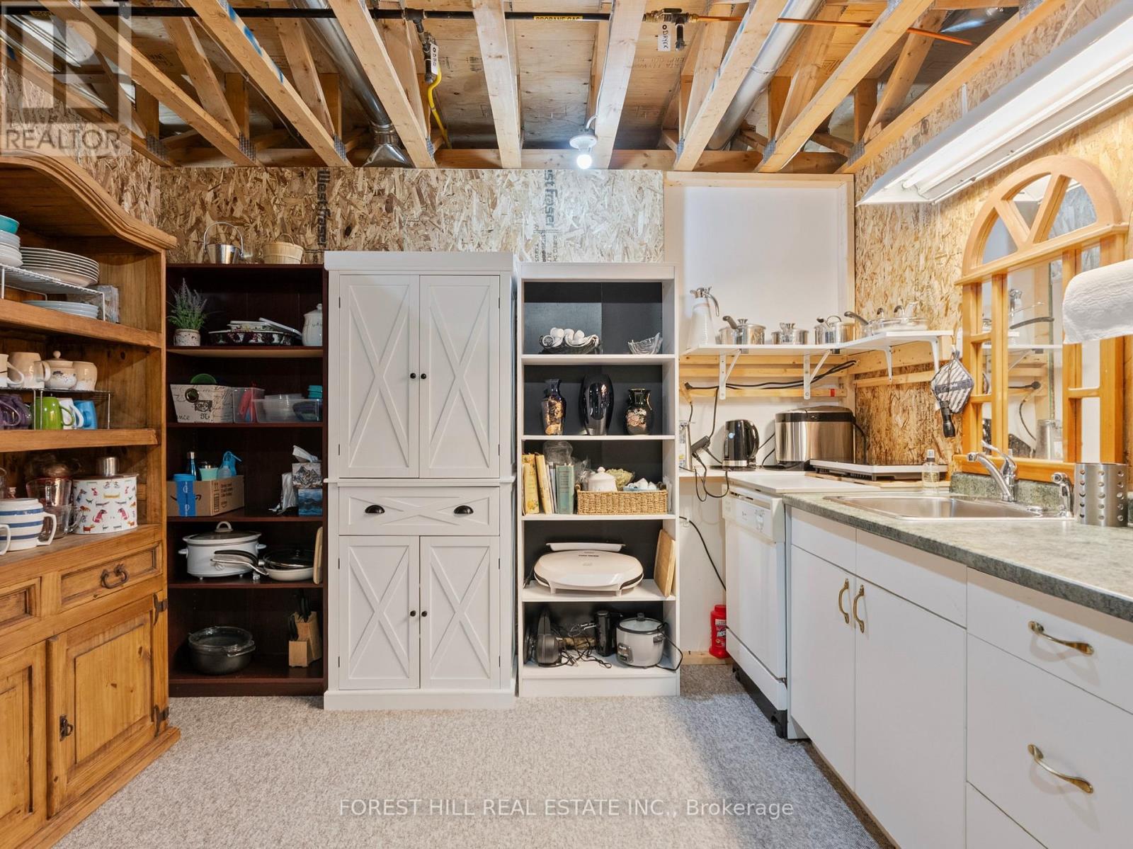 1025 Tower Crescent, Gravenhurst, Ontario  P0E 1G0 - Photo 38 - X12496102