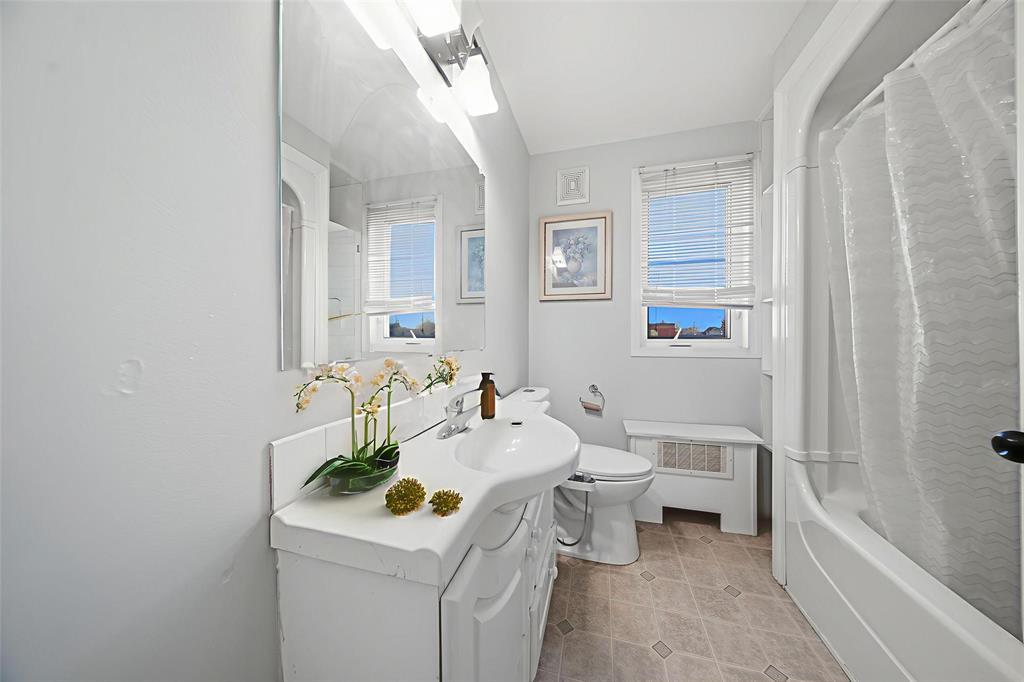 600 Aikins Street, Winnipeg, Manitoba  R2W 4J4 - Photo 12 - 202527695