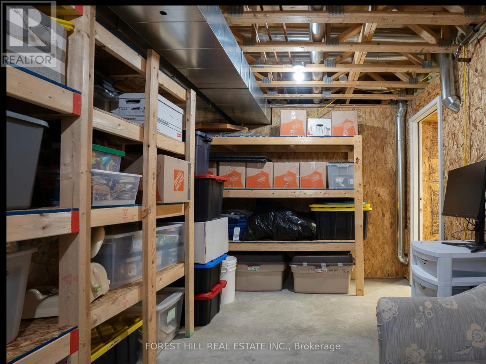 1025 Tower Crescent, Gravenhurst, Ontario  P0E 1G0 - Photo 39 - X12496102