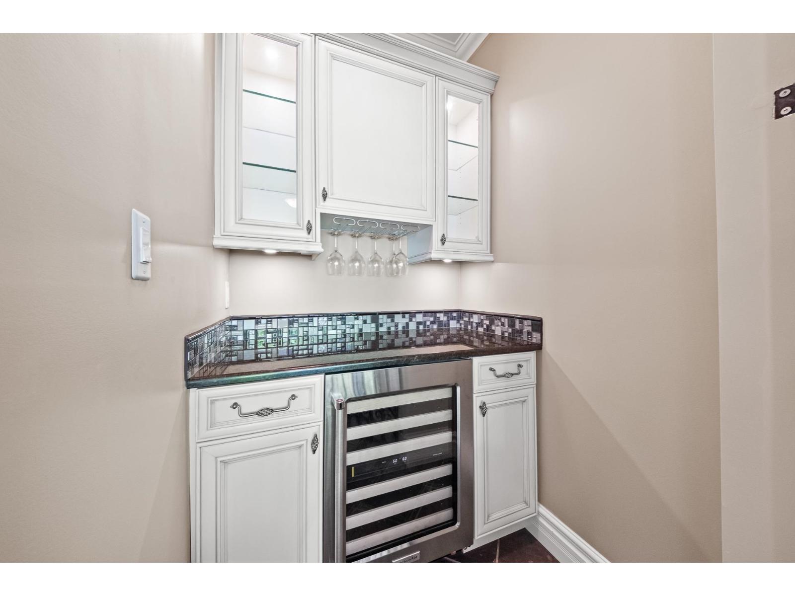 2372 132 Street, Surrey, British Columbia V4A 9B2 - Photo 13 - R3028134