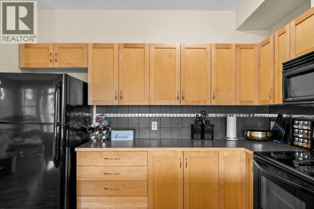 2206, 211 Aspen Stone Boulevard Sw, Calgary, Alberta  T3H 0K1 - Photo 7 - A2254963