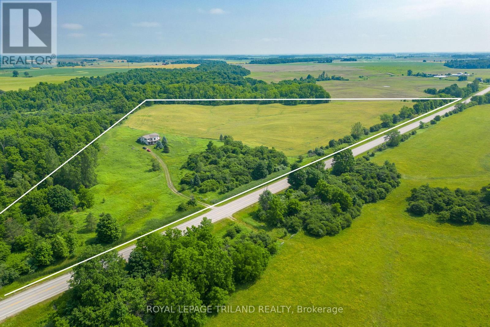 25090 Dundonald Road, Southwest Middlesex, Ontario  N0N 1A0 - Photo 46 - X12253839