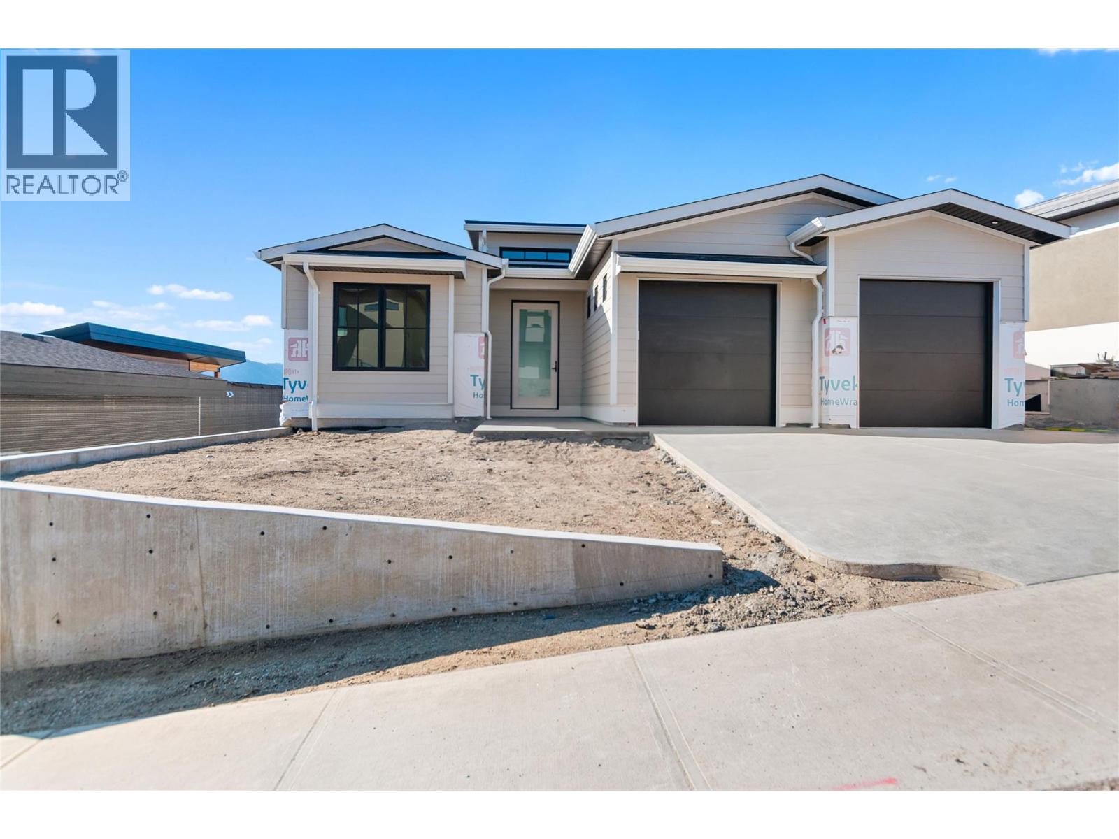 1143 Elk Street, Columbia, Penticton 