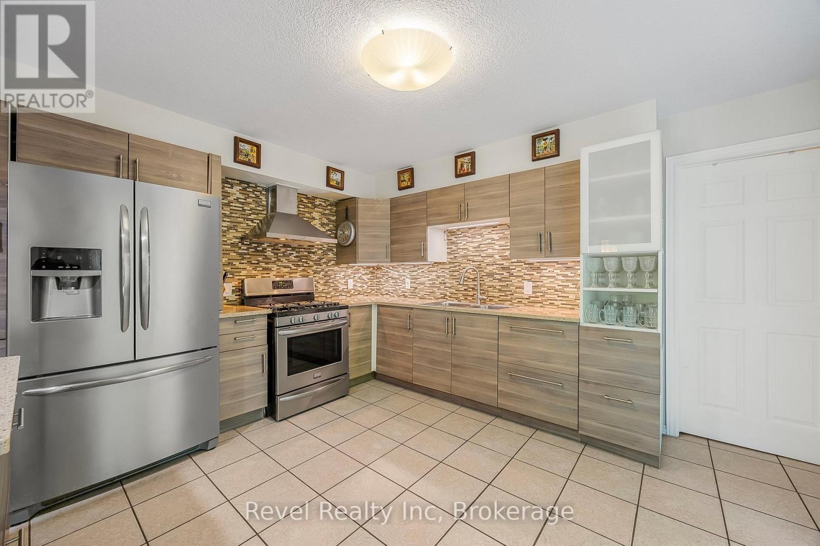 10 Musquake Court, Tiny, Ontario  L9M 1R2 - Photo 16 - S12519248