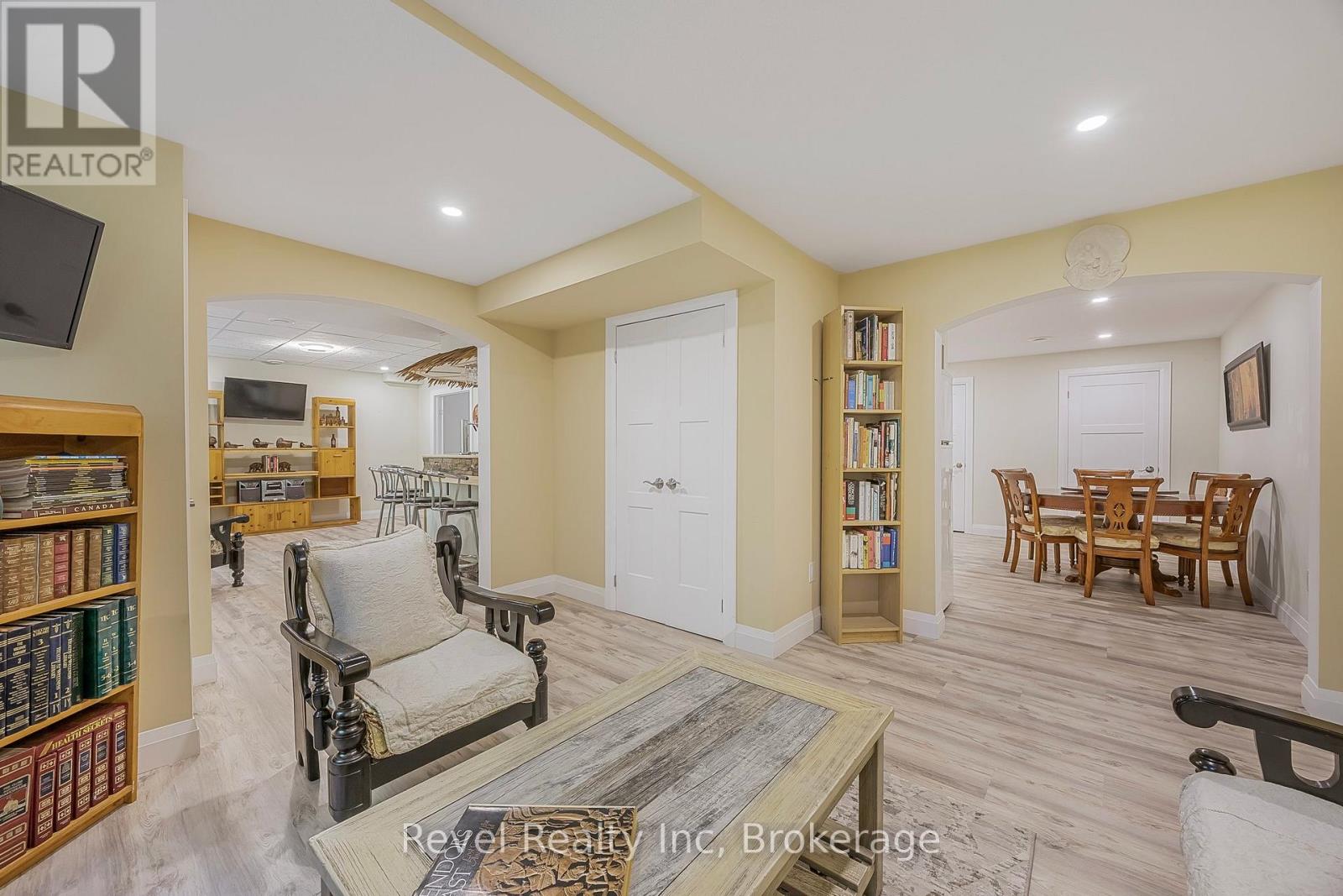 10 Musquake Court, Tiny, Ontario  L9M 1R2 - Photo 27 - S12519248